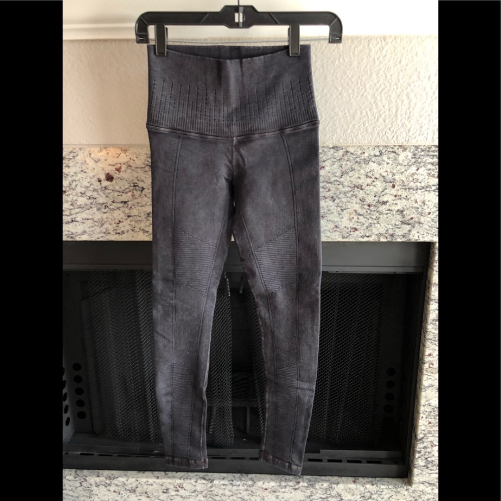 avocado yoga pants - Tone It Up